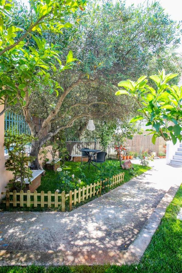 Anavyssos 1 Bedrm 4 Prs Flat 5Min Walk From Beach Zewnętrze zdjęcie